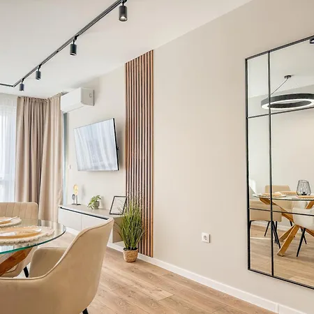 Apartment Skyline Serenity Modern With Terrace By Flat Manаger *
