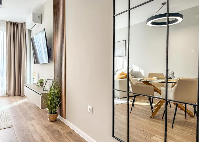 1br In A Brand-new Modern Complex Close To Centre 公寓 *